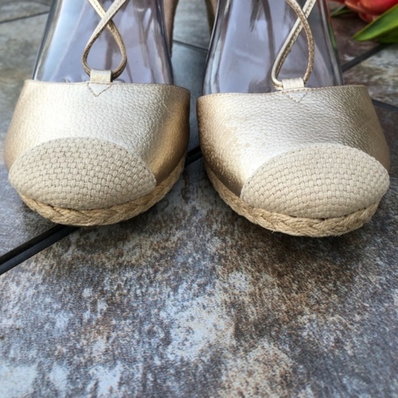 Vionic Gold Calypso Lace up Wedge Espadrilles - Picture 6 of 9